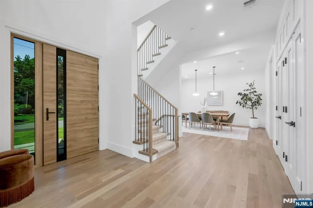 357 Pleasant Lane Haworth, NJ 07641