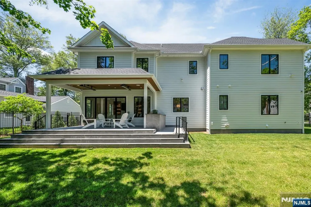 357 Pleasant Lane Haworth, NJ 07641
