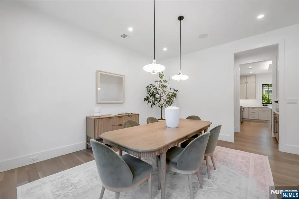 357 Pleasant Lane Haworth, NJ 07641