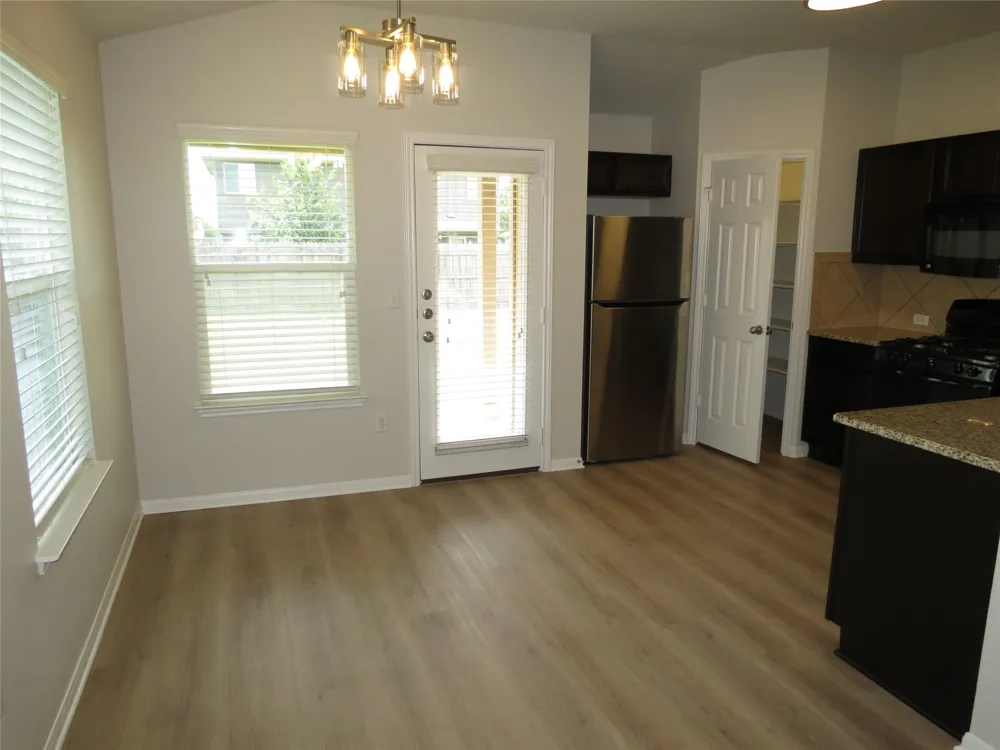 375 Musgrav Kyle, TX 78640