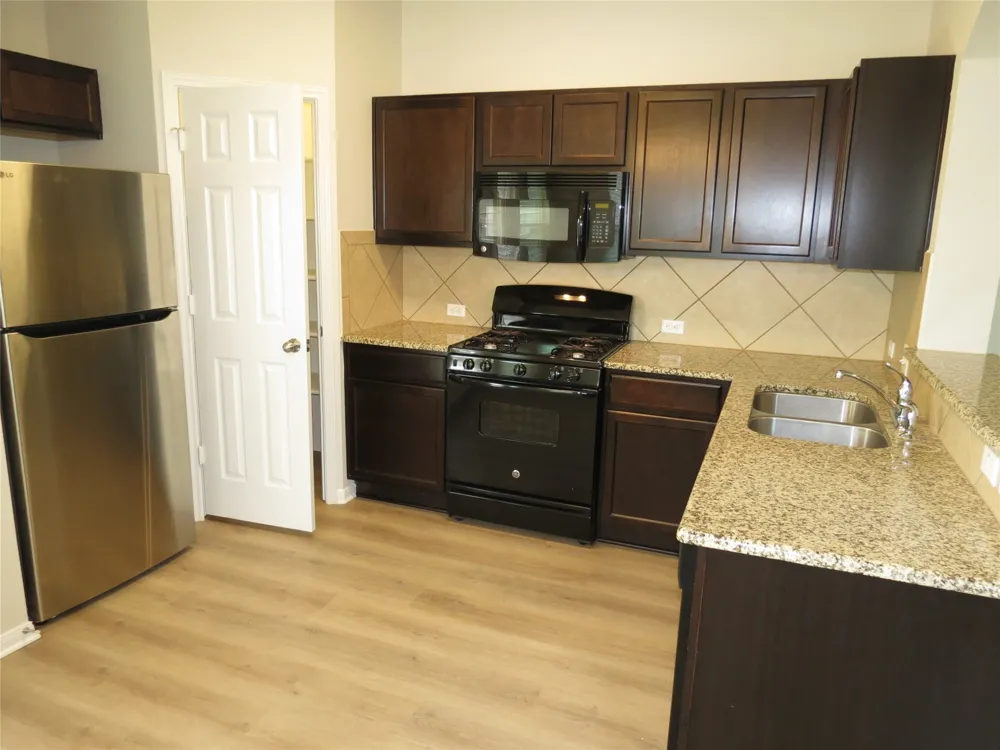 375 Musgrav Kyle, TX 78640