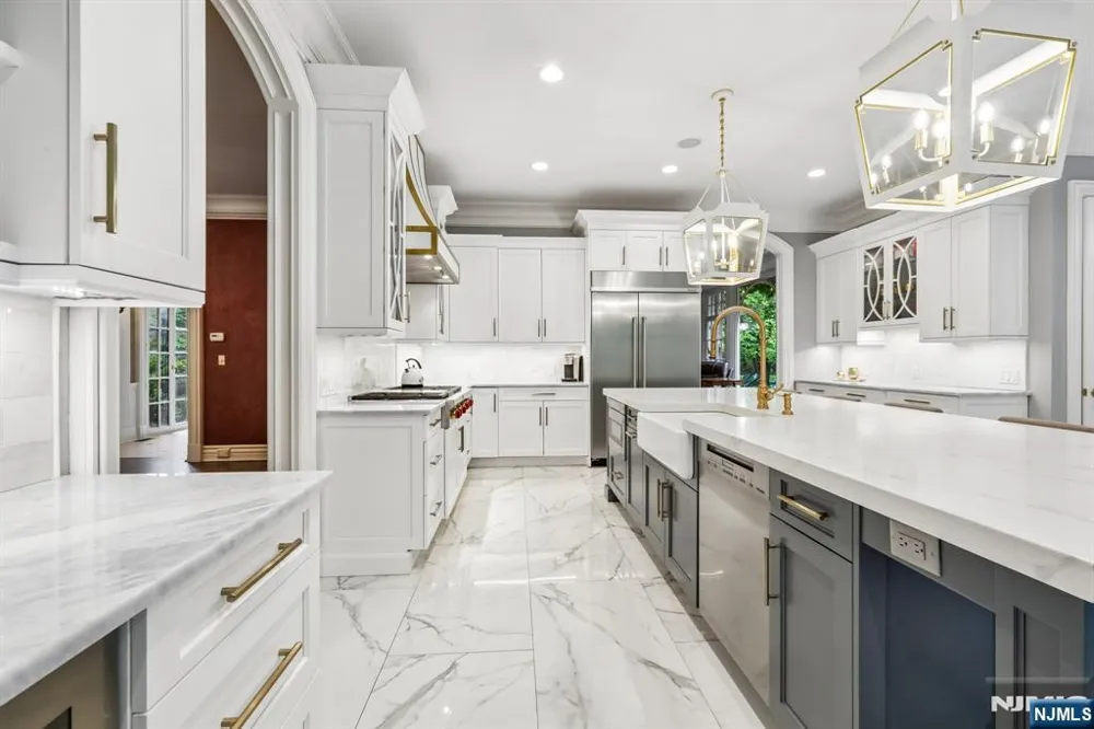 505 Timberline Drive Franklin Lakes, NJ 07417