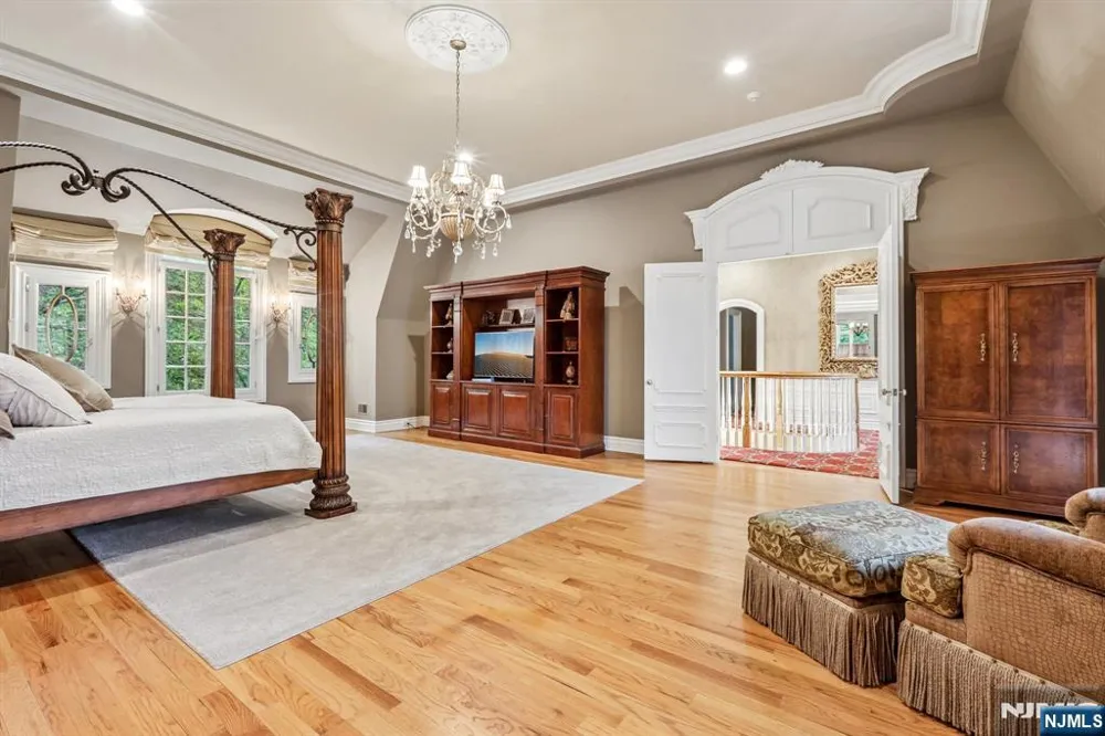 505 Timberline Drive Franklin Lakes, NJ 07417