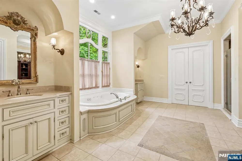 505 Timberline Drive Franklin Lakes, NJ 07417