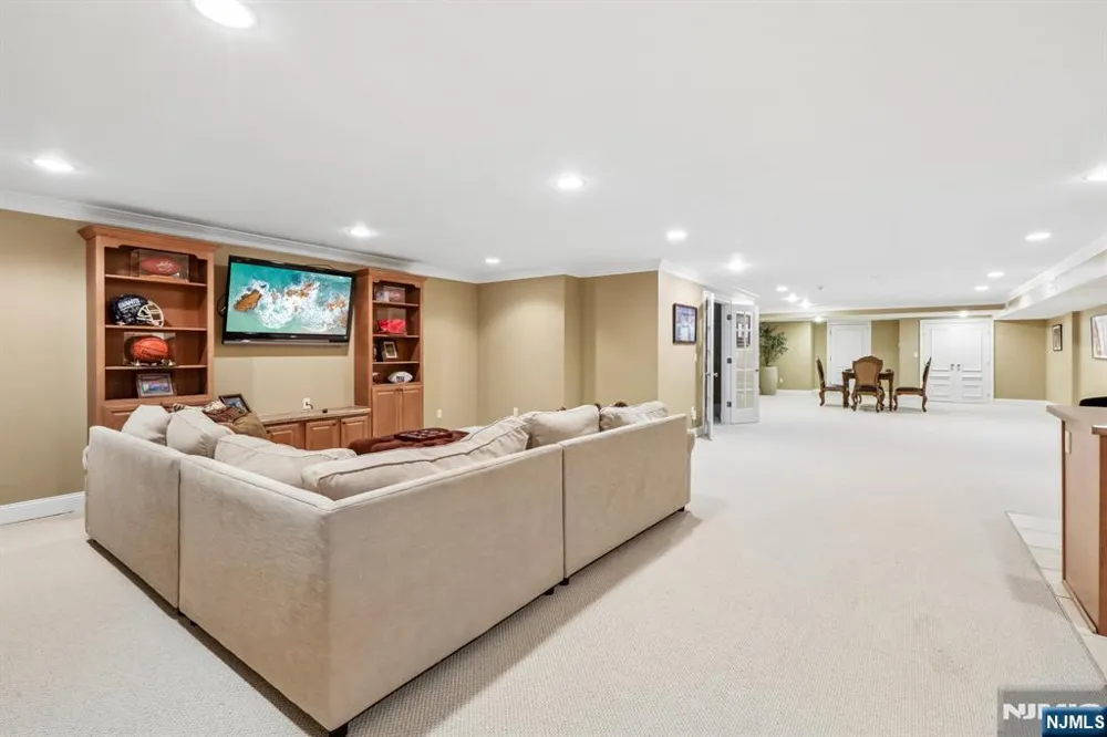 505 Timberline Drive Franklin Lakes, NJ 07417