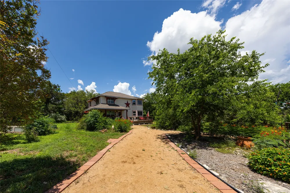 2525 S Rainbow Ranch Road Wimberley, TX 78676