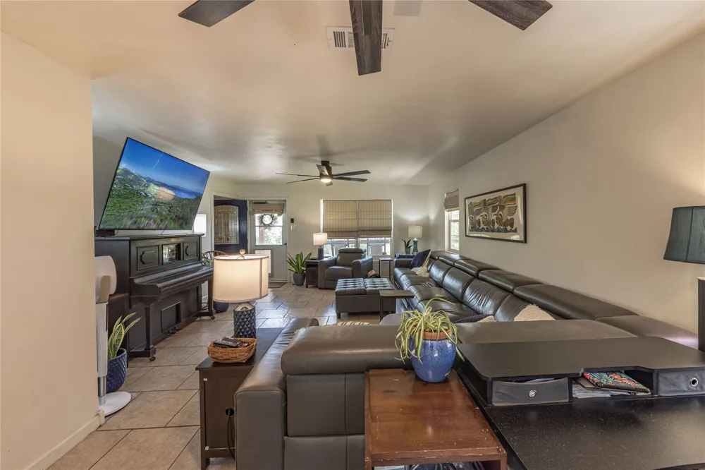 2525 S Rainbow Ranch Road Wimberley, TX 78676