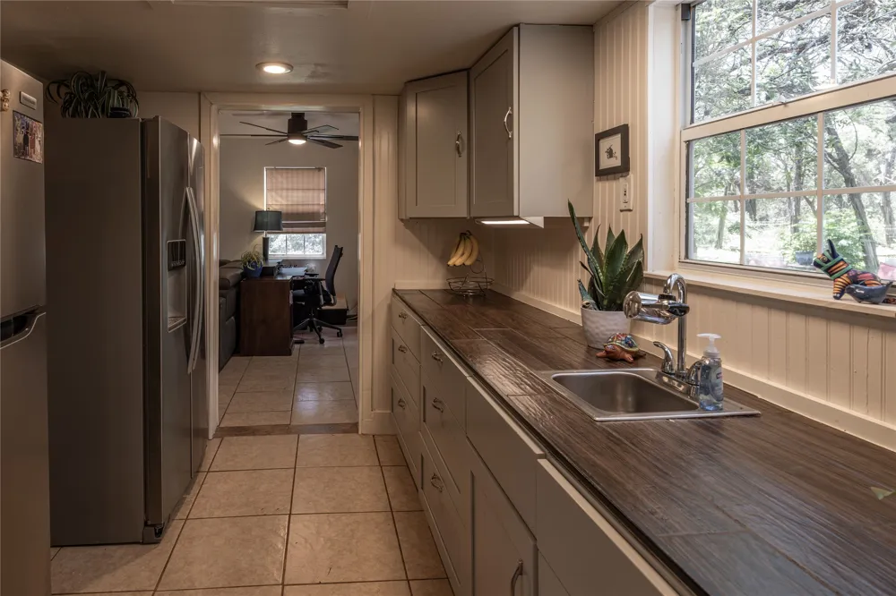 2525 S Rainbow Ranch Road Wimberley, TX 78676