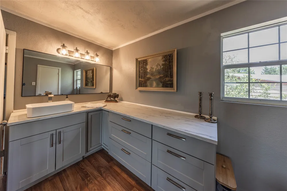 2525 S Rainbow Ranch Road Wimberley, TX 78676