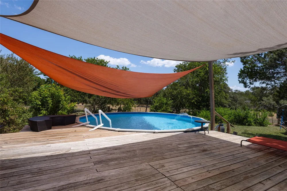 2525 S Rainbow Ranch Road Wimberley, TX 78676