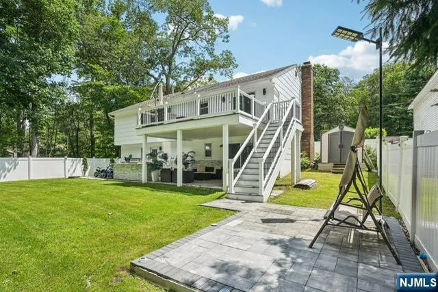 34 Oklahoma Trail Hopatcong, NJ 07843
