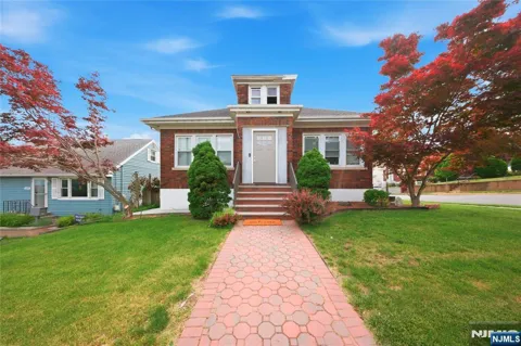 596 Moonachie Avenue