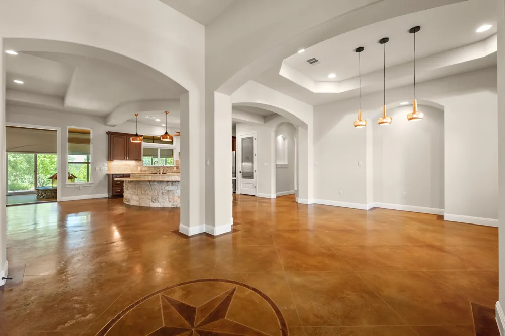1012 Quail Ridge Drive Dripping Springs, TX 78620
