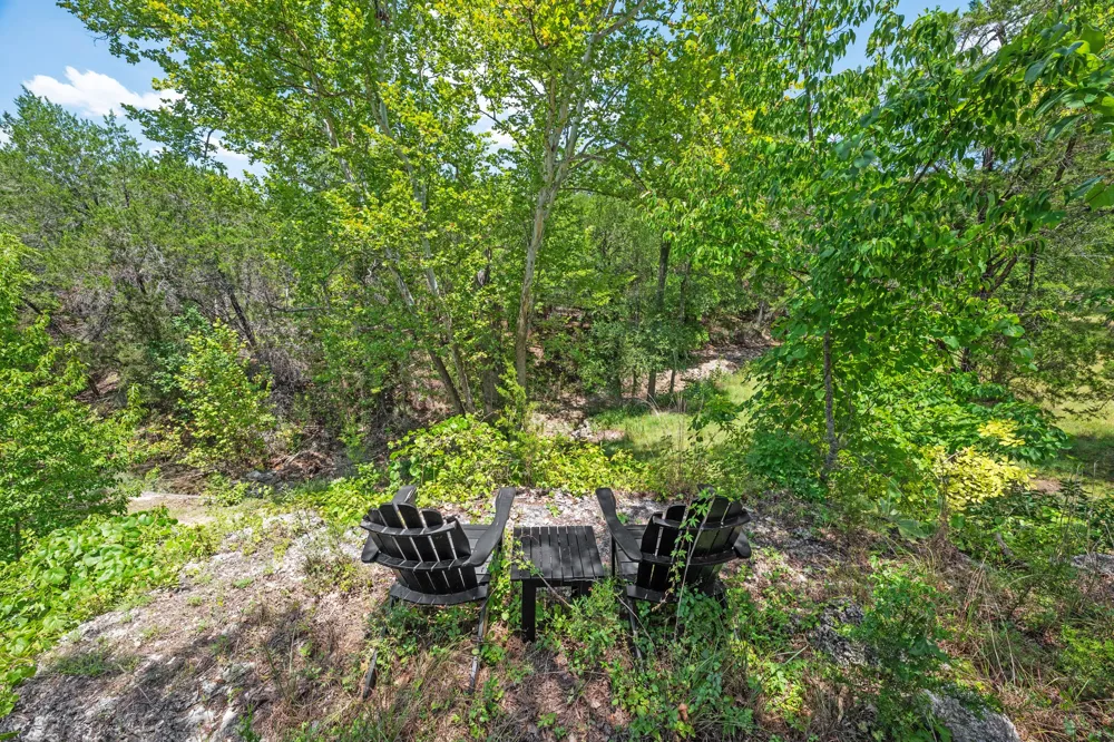 1012 Quail Ridge Drive Dripping Springs, TX 78620