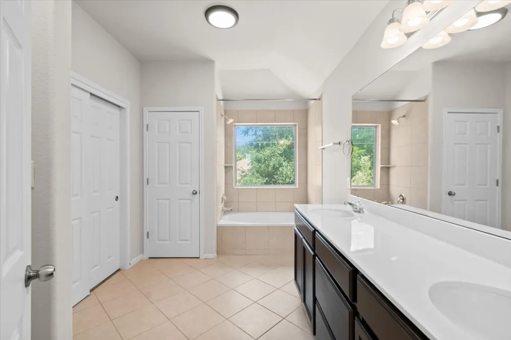 5917 Red Bud Ridge Lane #20 Austin, TX 78744