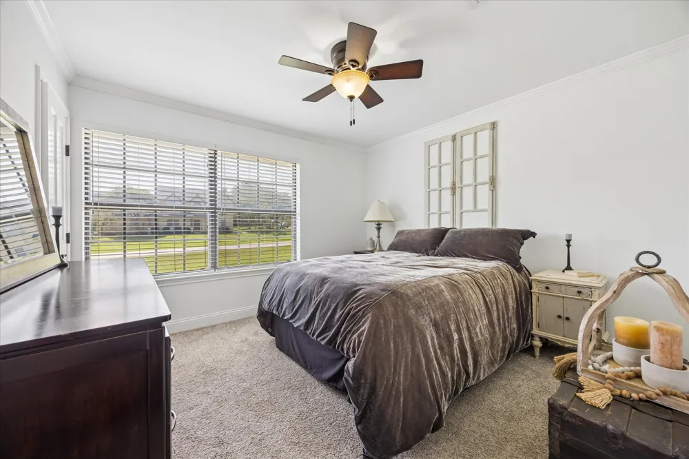 208 Maple Drive Mountain City, TX 78610
