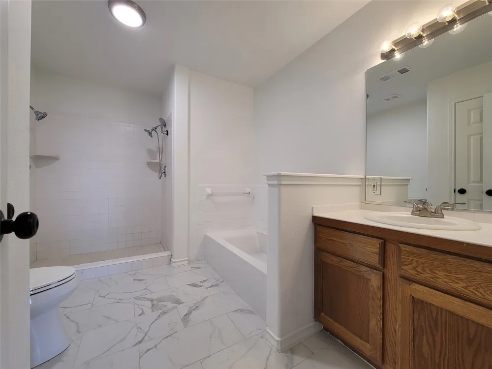 208 Newcastle Drive Red Rock, TX 78662