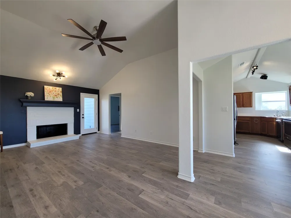 208 Newcastle Drive Red Rock, TX 78662