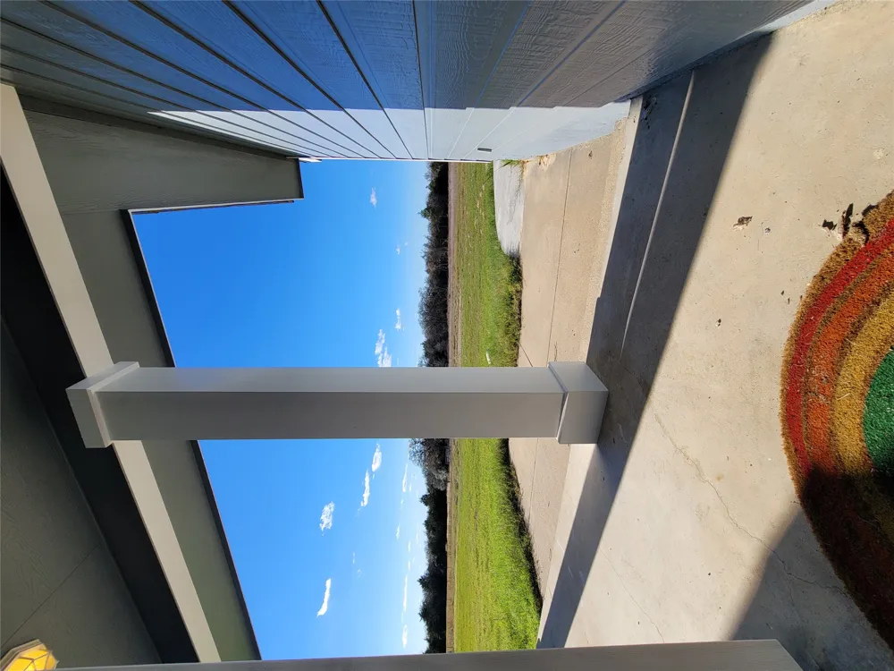 208 Newcastle Drive Red Rock, TX 78662