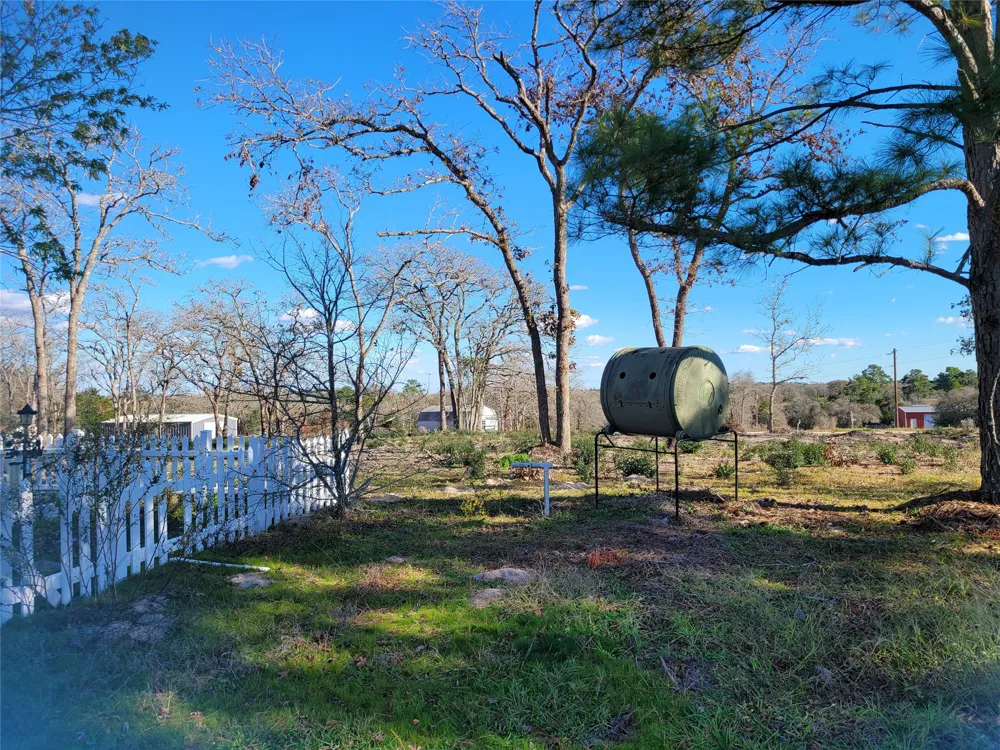 208 Newcastle Drive Red Rock, TX 78662