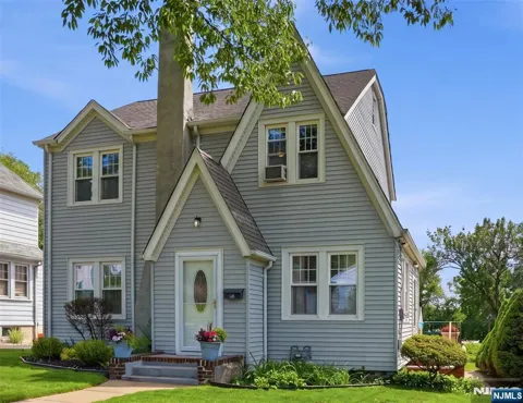88 Lindbergh Boulevard