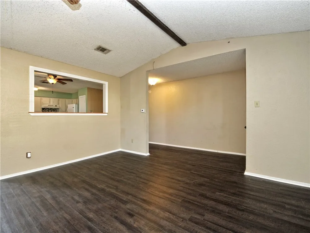8407 Gallatin Drive Austin, TX 78736