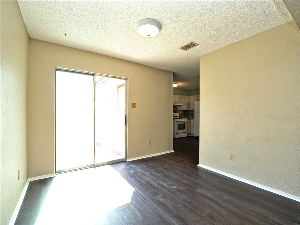 8407 Gallatin Drive Austin, TX 78736