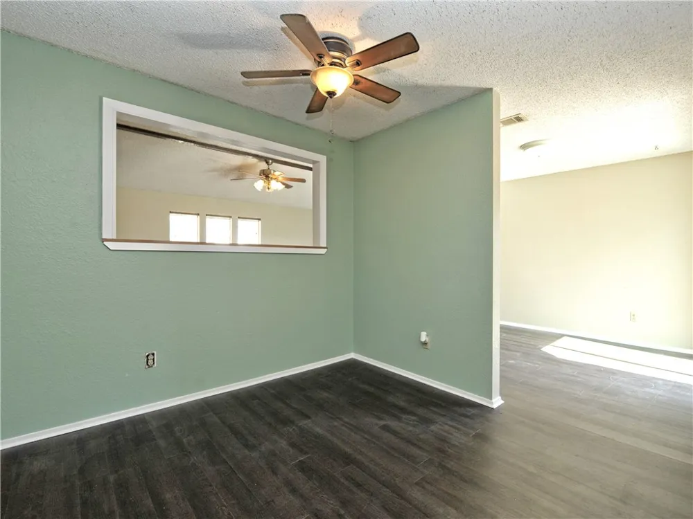 8407 Gallatin Drive Austin, TX 78736