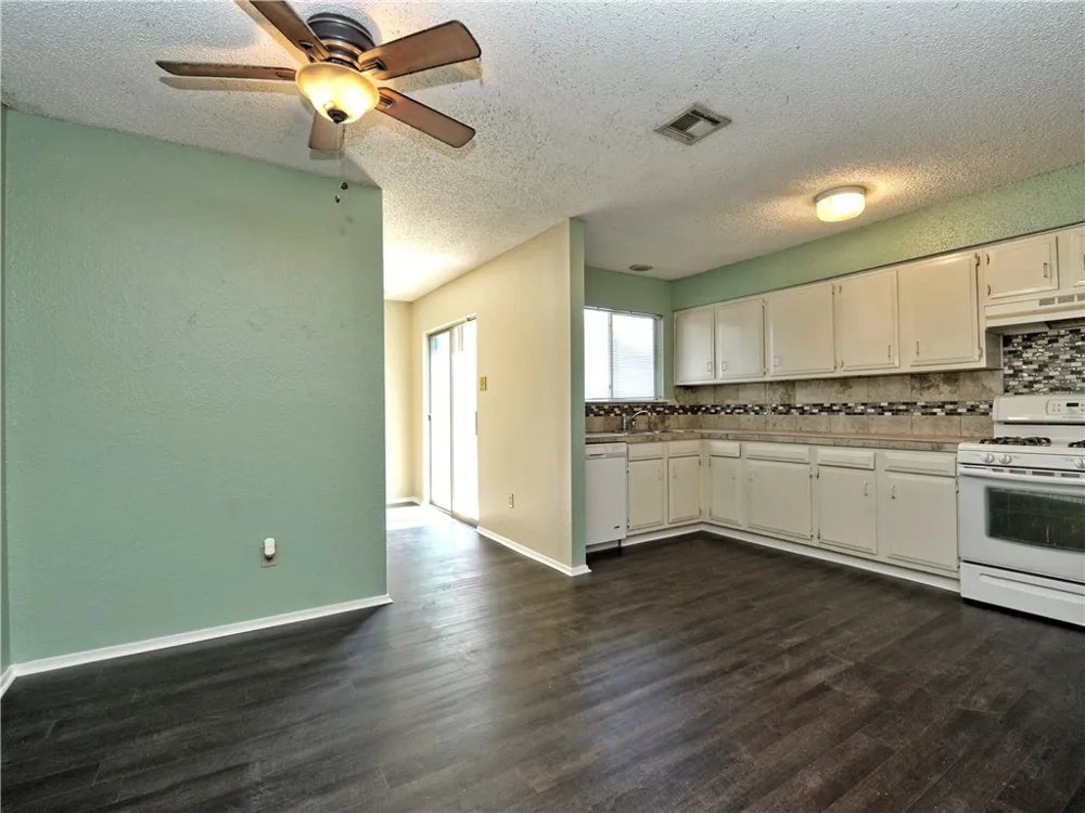 8407 Gallatin Drive Austin, TX 78736