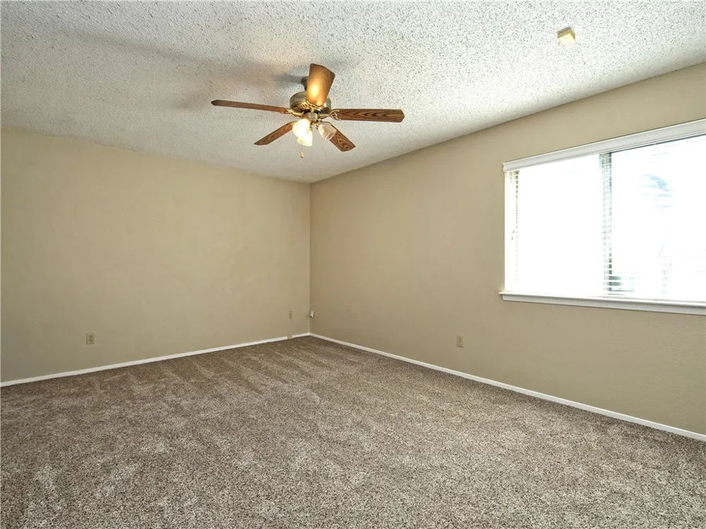 8407 Gallatin Drive Austin, TX 78736
