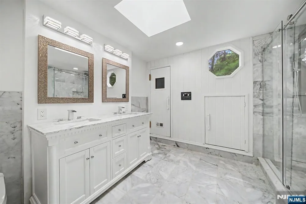 433 Louisa Avenue Wyckoff, NJ 07481