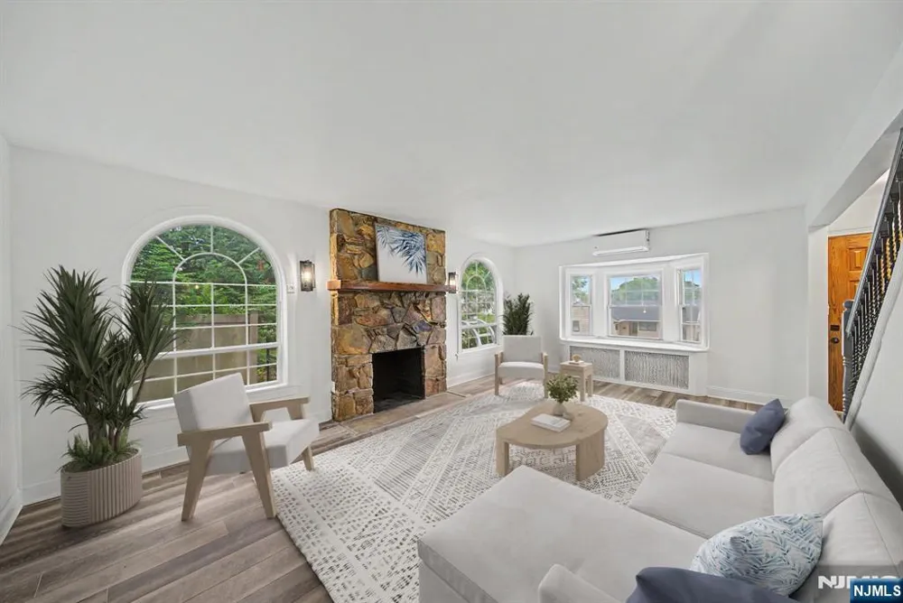 433 Louisa Avenue Wyckoff, NJ 07481