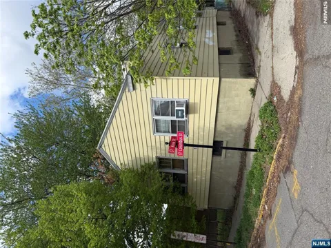 39 Columbus Street
