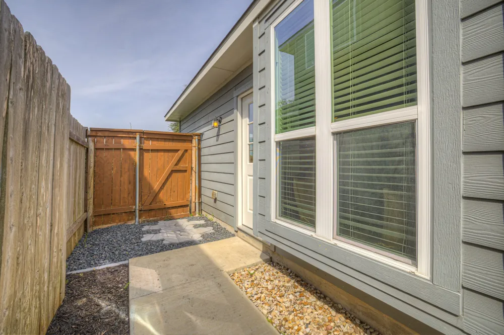 109 Bosque Drive San Marcos, TX 78666