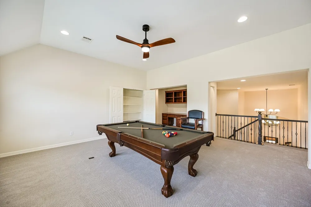 560 Aspen Drive Austin, TX 78737