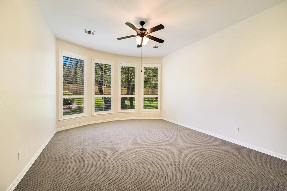 560 Aspen Drive Austin, TX 78737