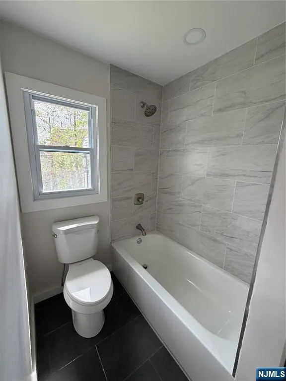 310 Passaic Avenue Carlstadt, NJ 07072