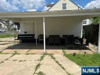 501 2nd Avenue Roselle, NJ 07203