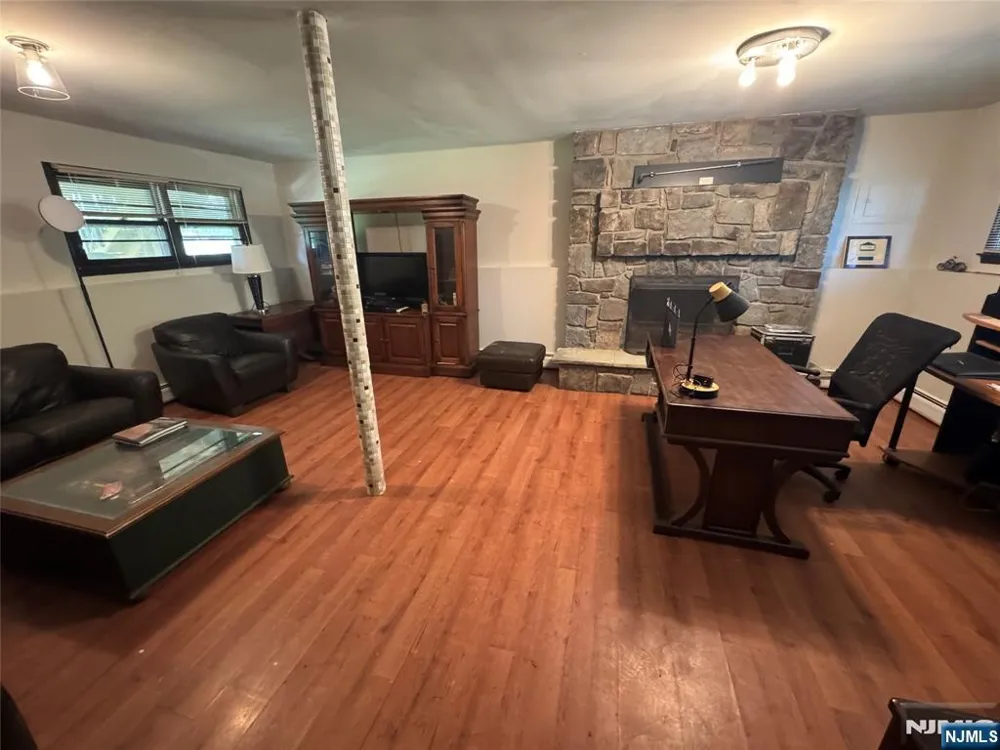 55 Mary Ann Road Jefferson Township, NJ 07438
