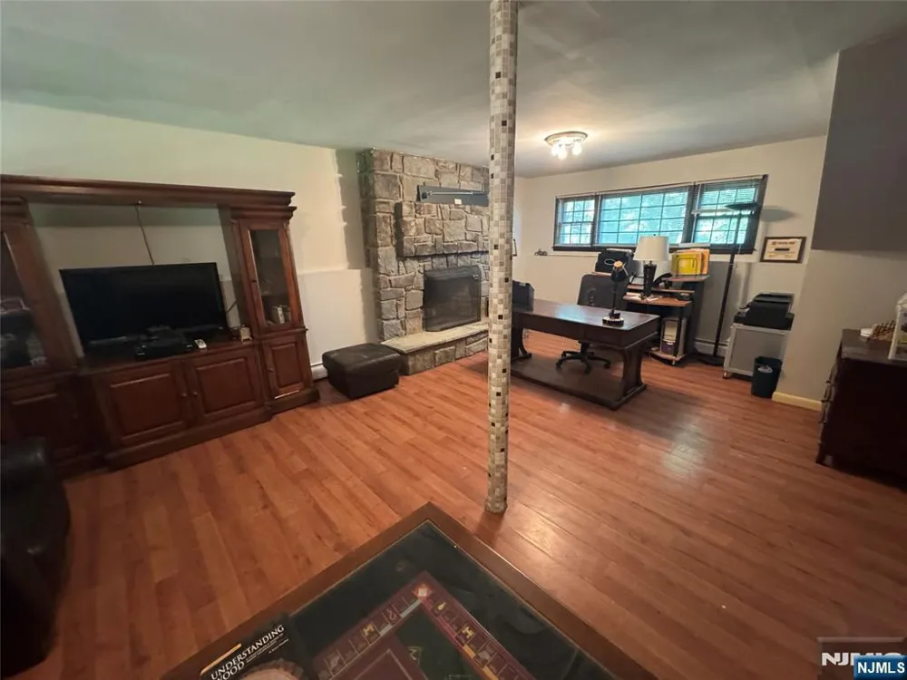 55 Mary Ann Road Jefferson Township, NJ 07438