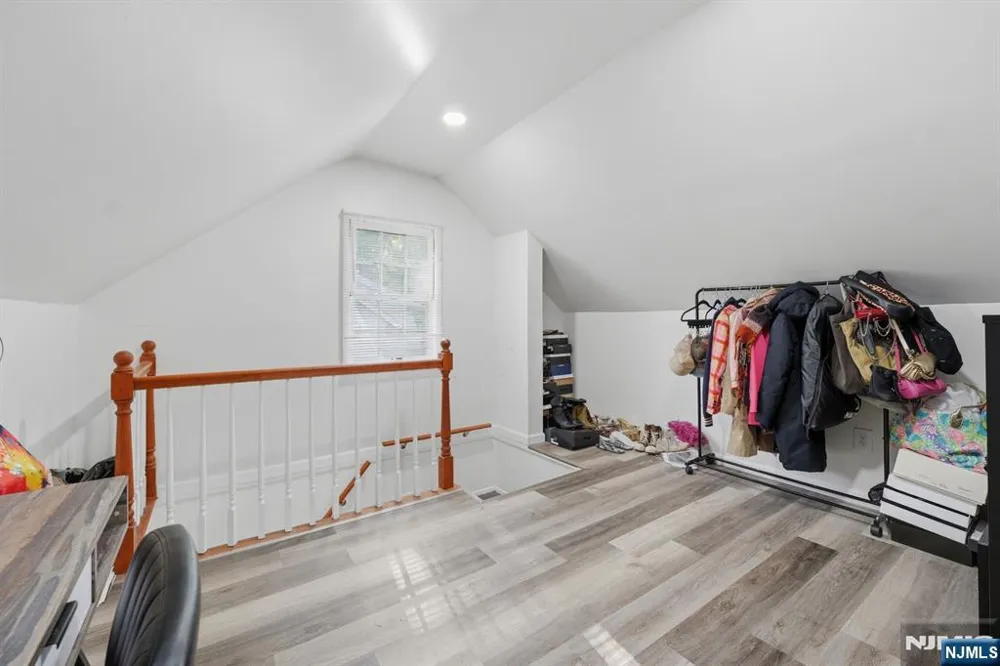 285 Hudson Avenue Englewood, NJ 07631