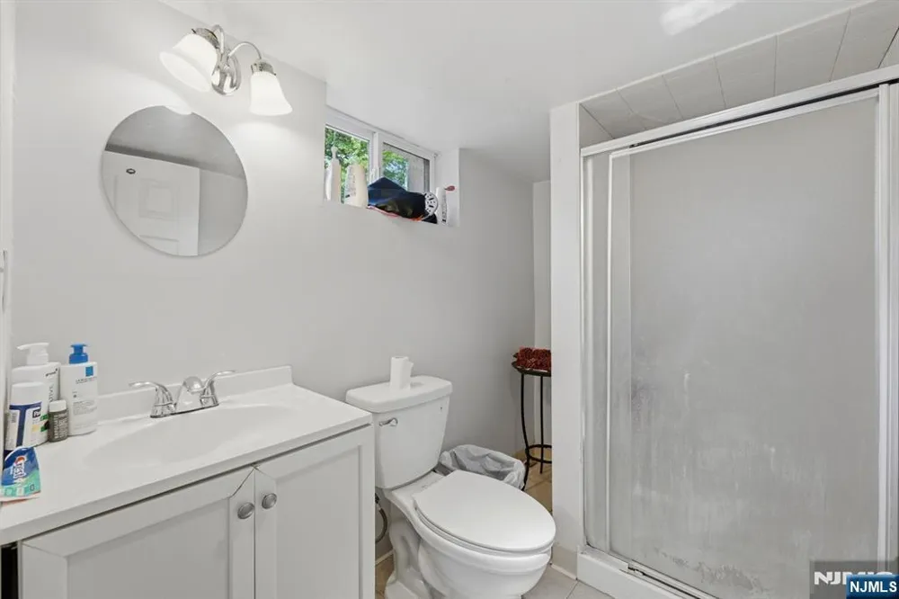 285 Hudson Avenue Englewood, NJ 07631