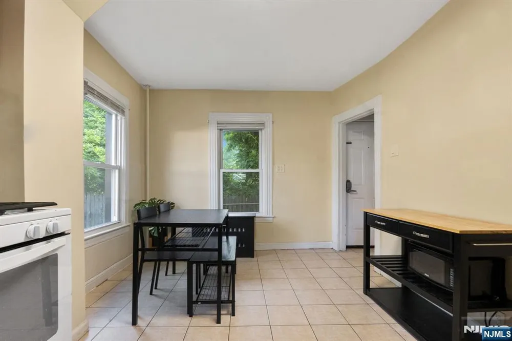 12 Dey Street Montclair, NJ 07042