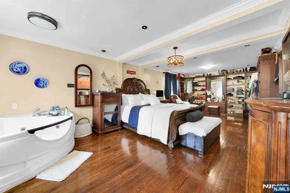 161 Plauderville Avenue Garfield, NJ 07026