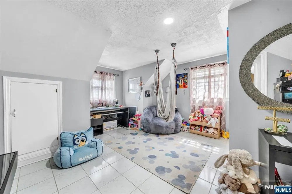 161 Plauderville Avenue Garfield, NJ 07026