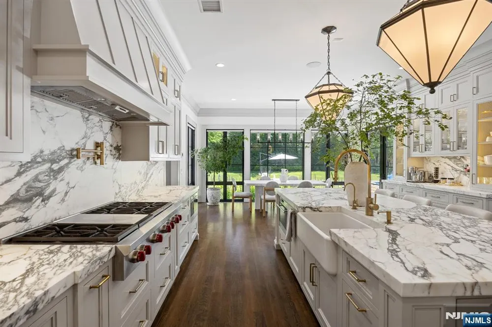 409 Whitewood Road Englewood, NJ 07631