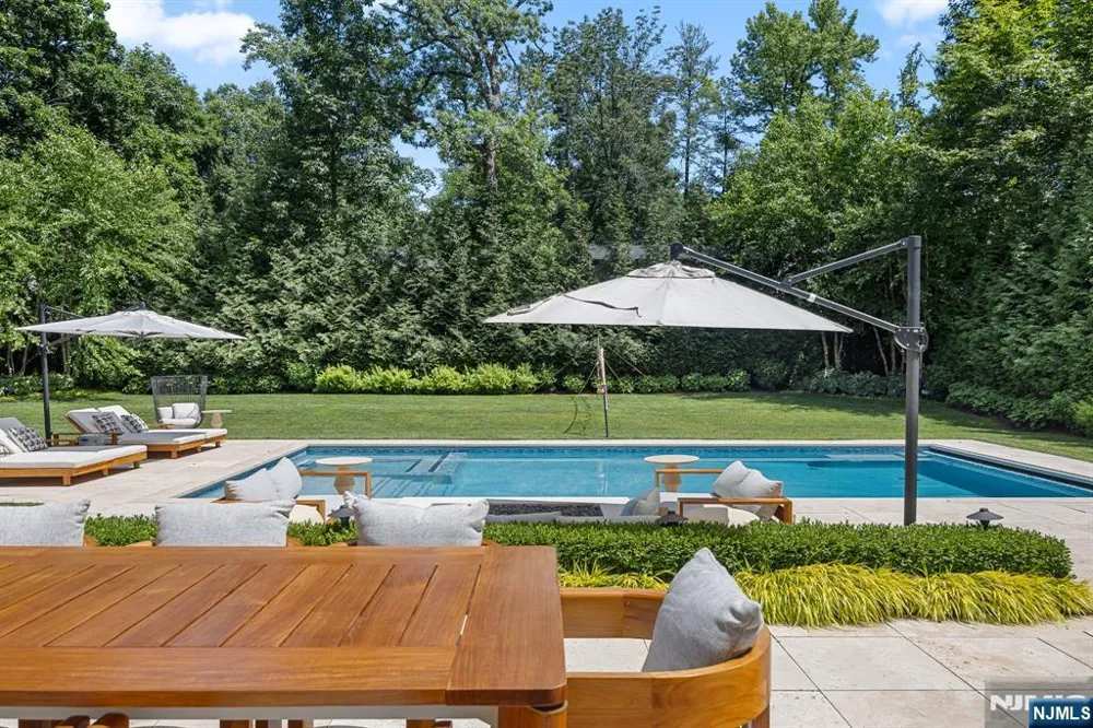 409 Whitewood Road Englewood, NJ 07631