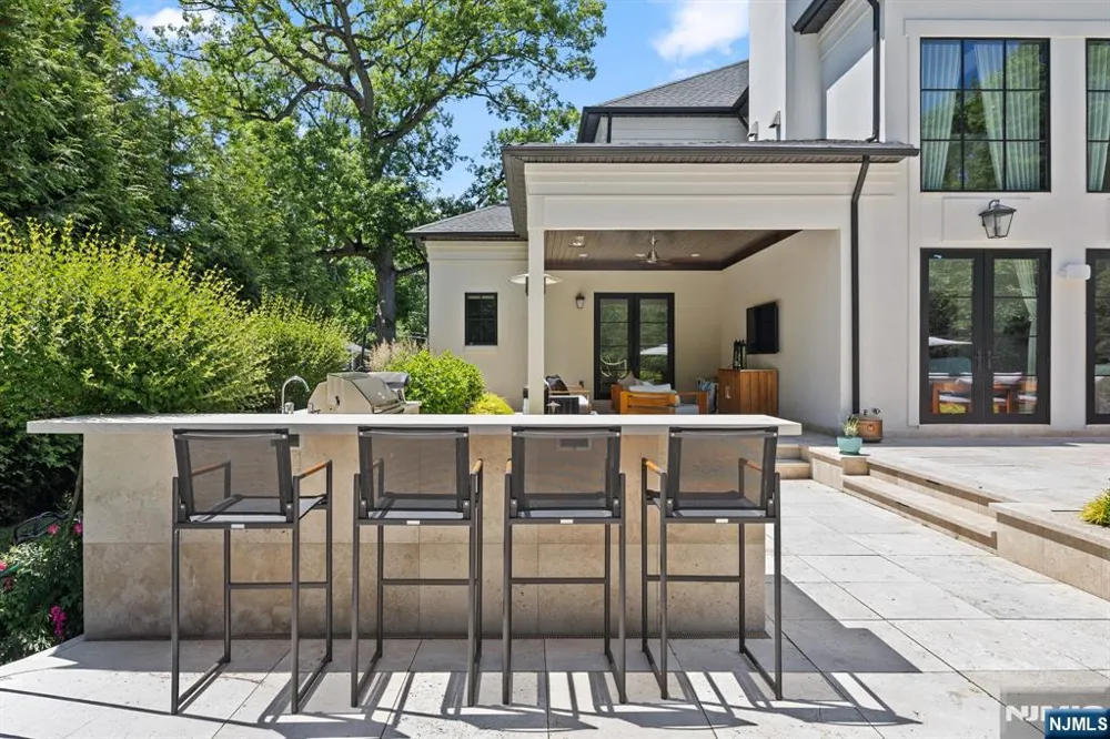 409 Whitewood Road Englewood, NJ 07631