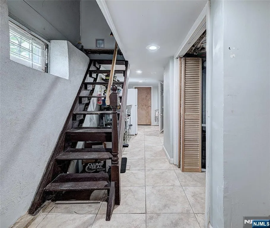 64 Norwood Street Newark, NJ 07106