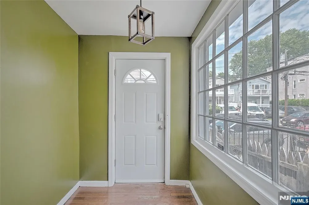 64 Norwood Street Newark, NJ 07106